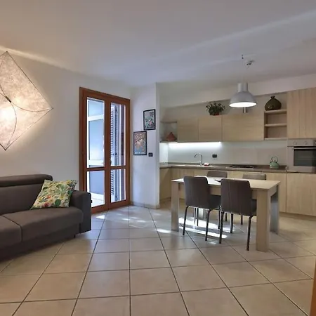 Apartament Casa Guglielmi *