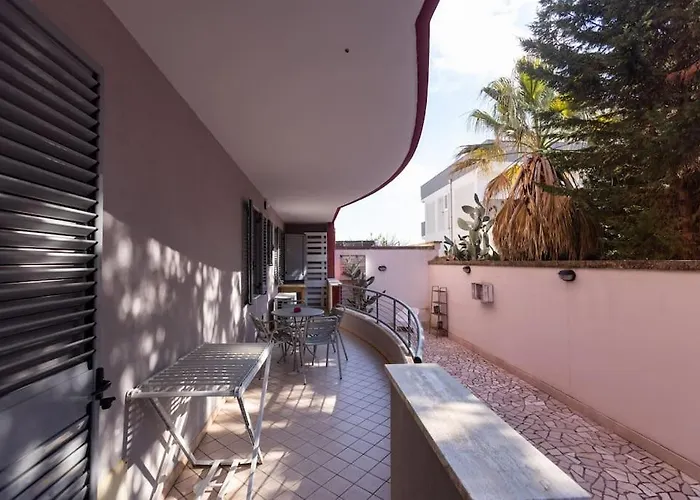 Casa Guglielmi דירה לצ'ה